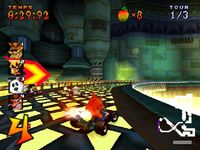 une photo d'Ã©cran de Crash Team Racing sur Sony Playstation